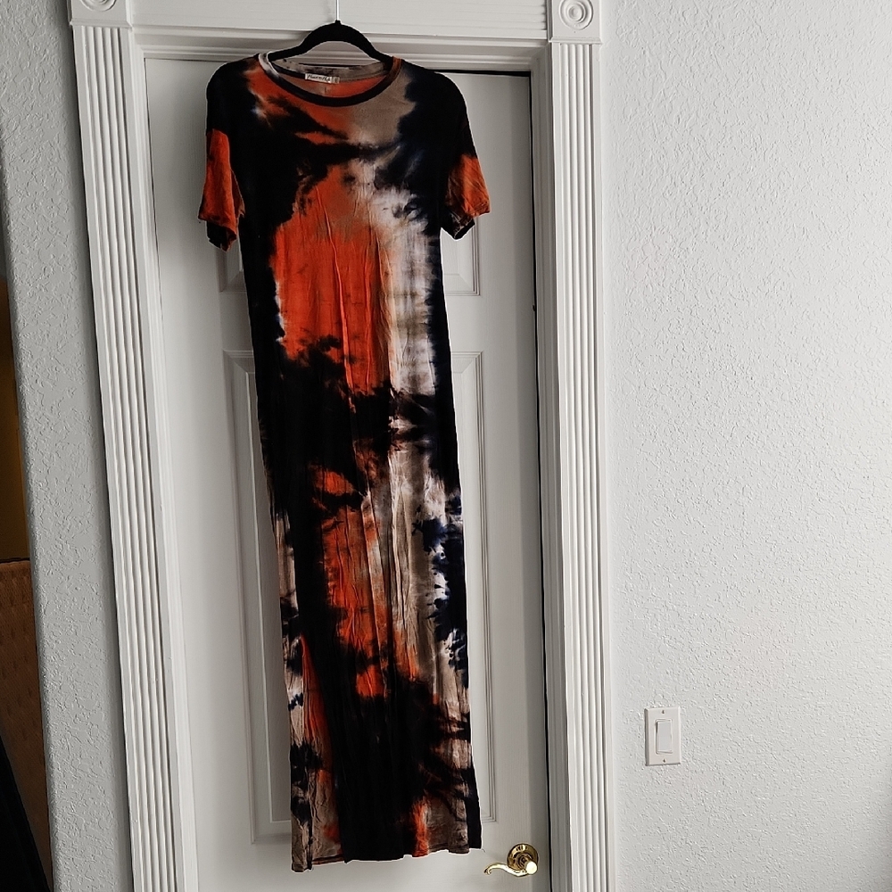 Tie-Dye Maxi Dress in Orange and Black
